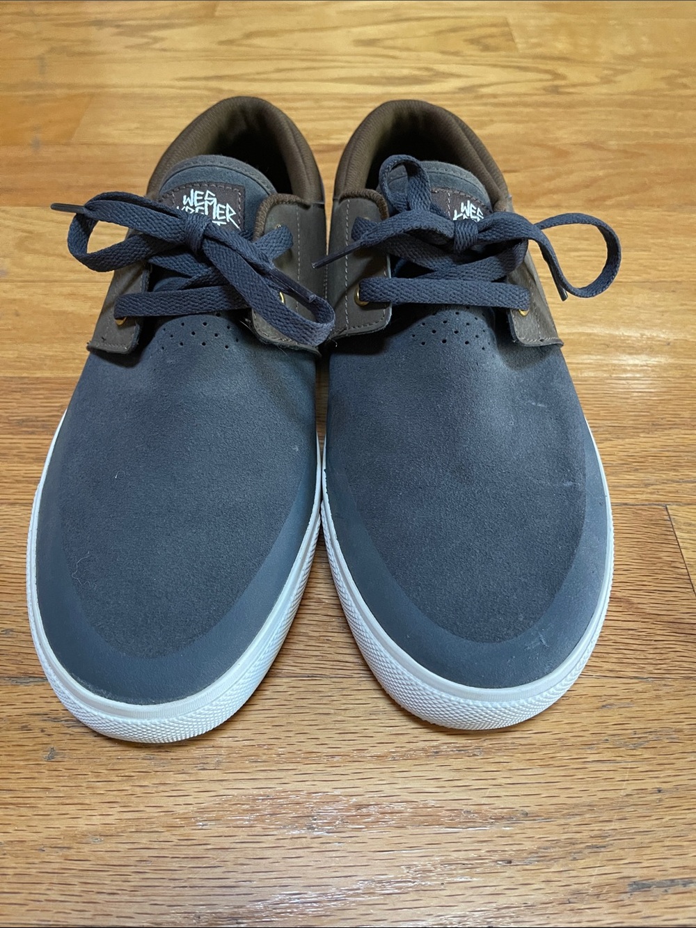 Excellent Condition Men’s DC Sneakers